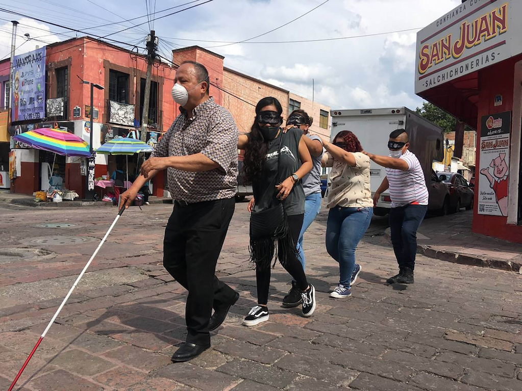 Querétaro sólo cuenta con una escuela para personas ciegas 