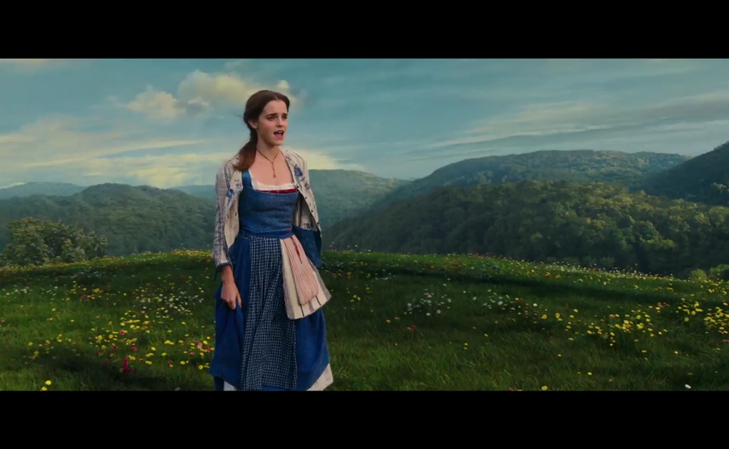 Emma Watson sorprende en nuevo adelanto de "La bella y la bestia"