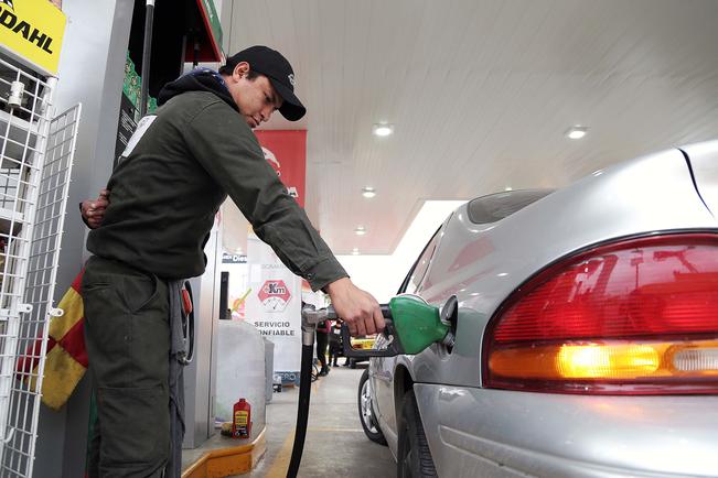 Buscan igualar el costo de gasolina en el estado 