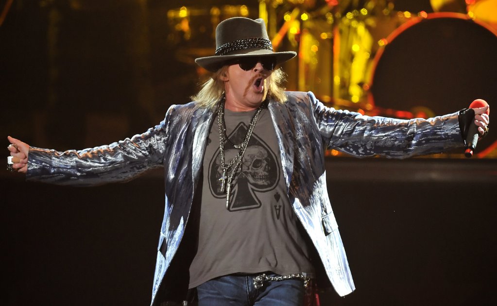 Confirman a Axl Rose con AC/DC