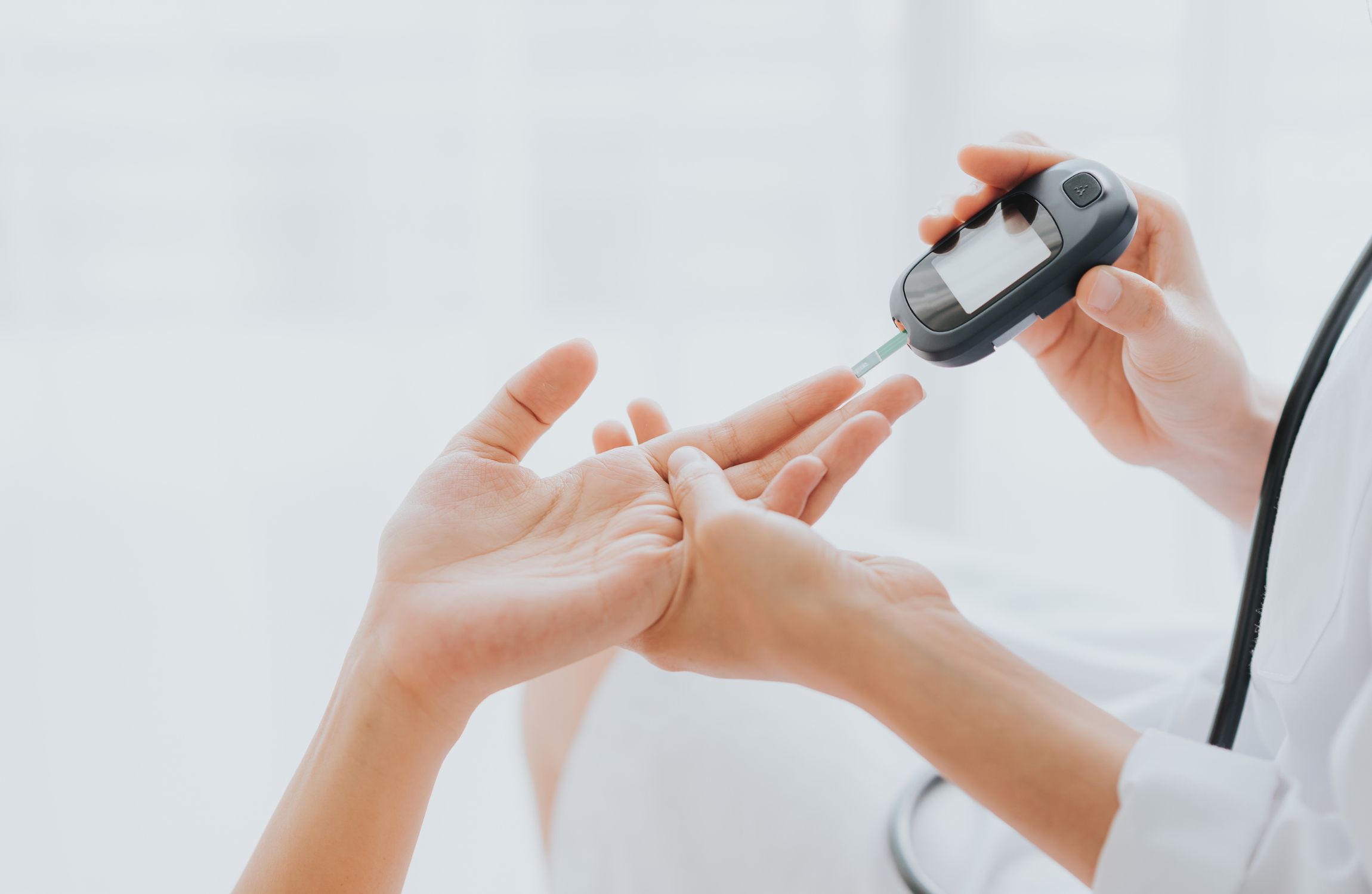 5 señales en tu organismo que podrían indicar diabetes según especialistas