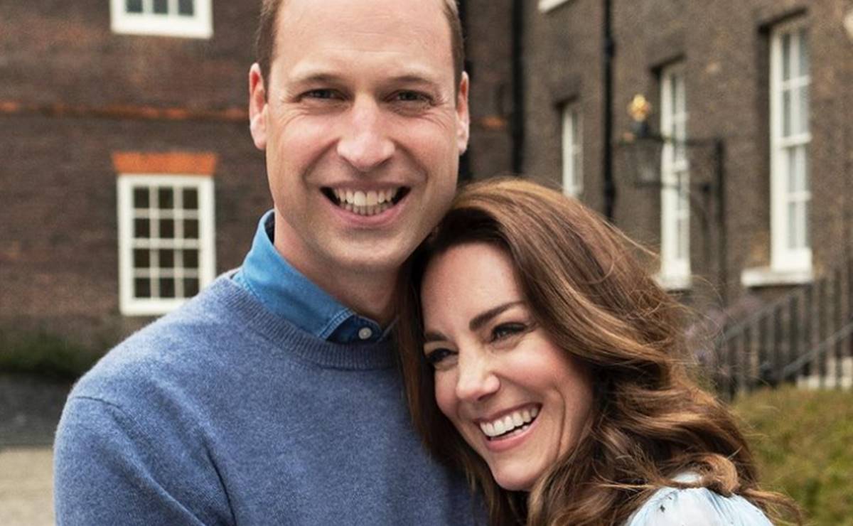 Kate Middleton y el príncipe William comparten encantadora foto navideña