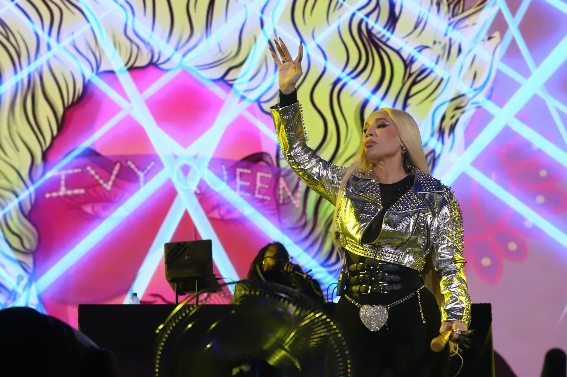 Ivy Queen trae los ritmos de la vieja escuela y Dany Ocean cierra gira en Ciudad de México
