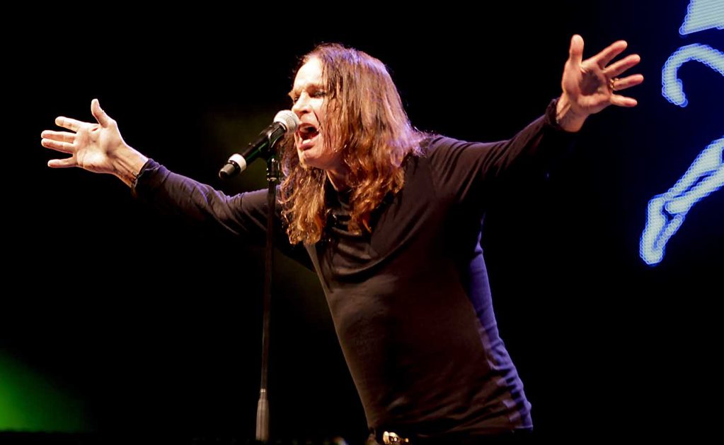 Black Sabbath pospone conciertos por salud de Ozzy Osbourne