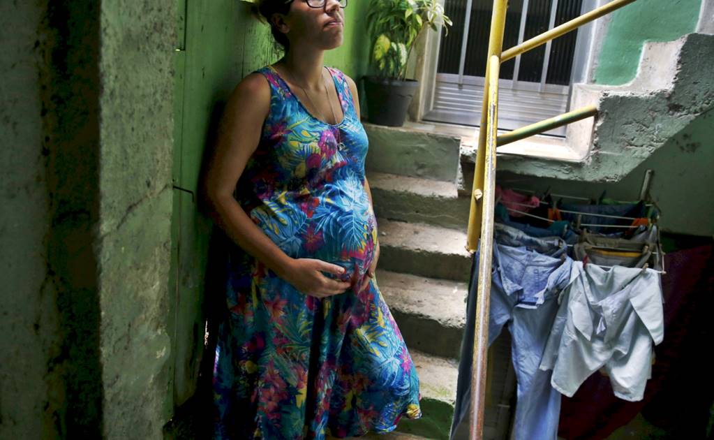 Ecuador confirma primer caso de zika en embarazada