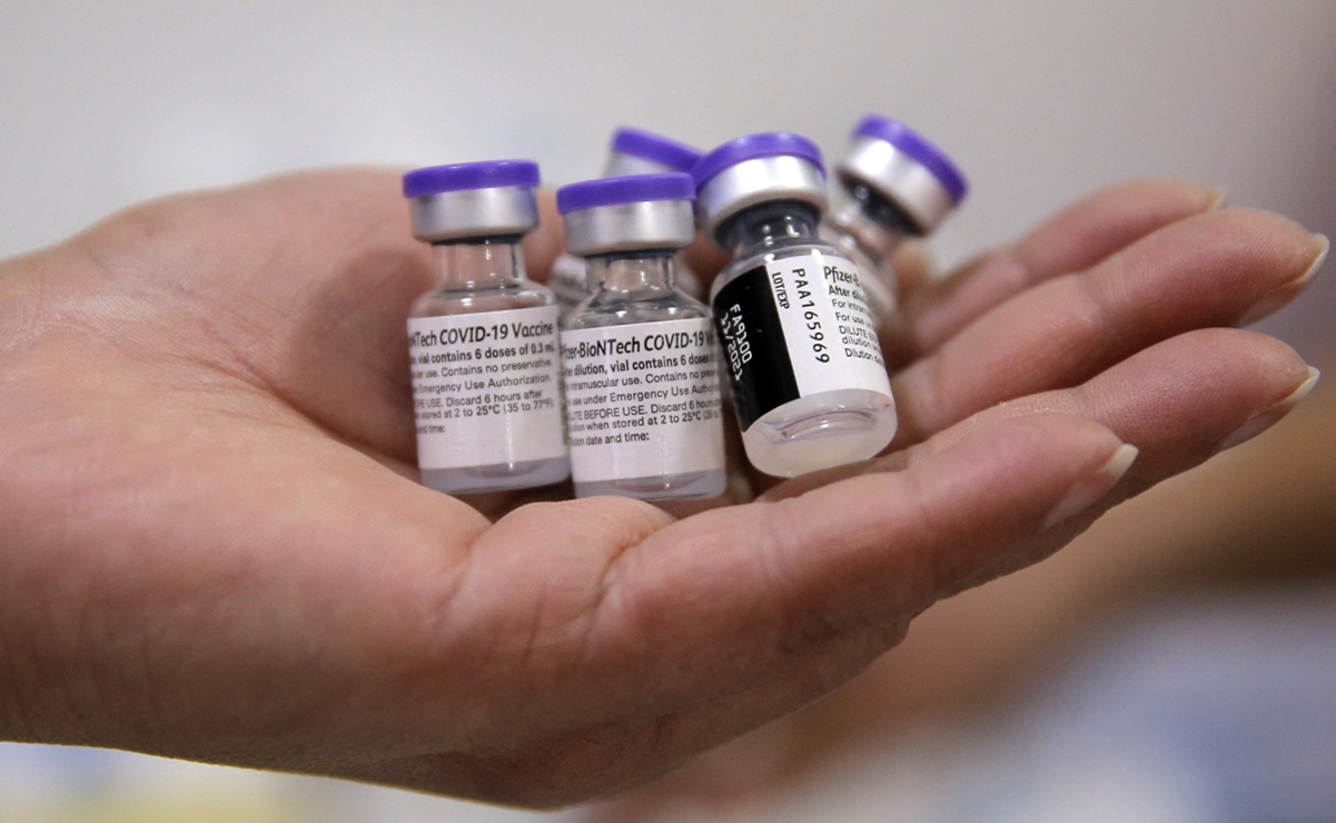 Tercera dosis de vacuna Pfizer, puede mejorar protección contra variante Delta, según estudio