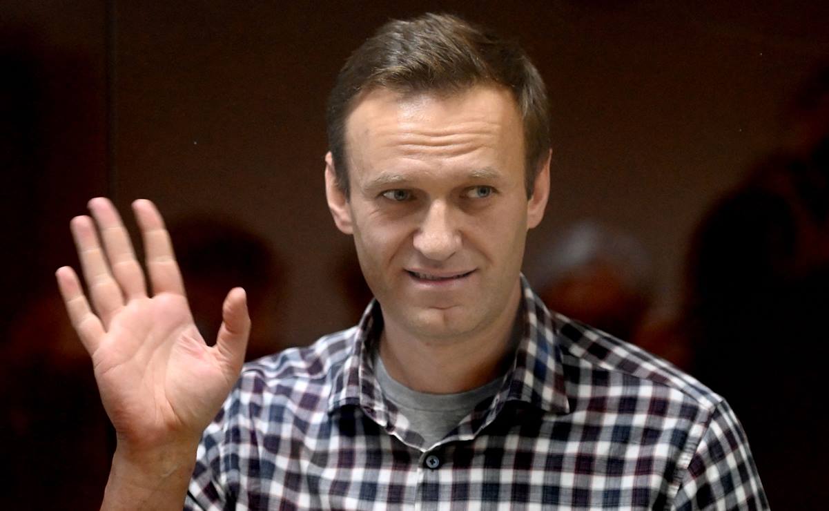 Envían a prisión a Alexéi Navalni, opositor de Vladimir Putin