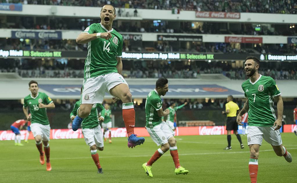México vence 2-0 a Costa Rica y es nuevo líder del Hexagonal