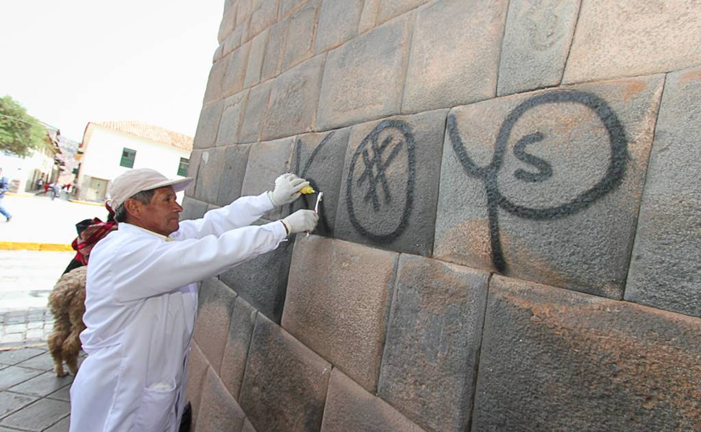 Vandalizan muros ancestrales de la ciudad de Cusco