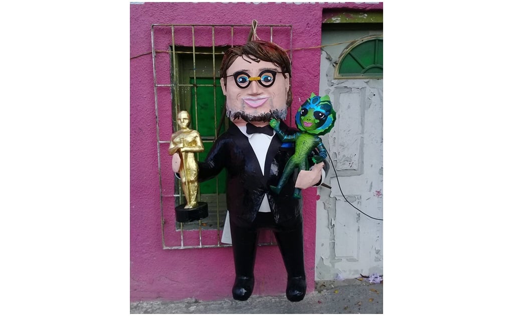 Guillermo del Toro y su Oscar ya tienen piñata en Tamaulipas