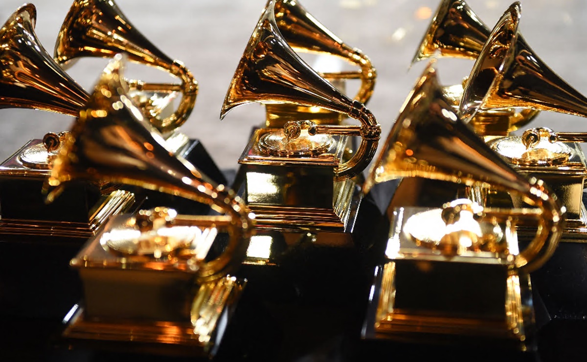 Los Grammy dicen no a último disco de Los Beatles creado con AI