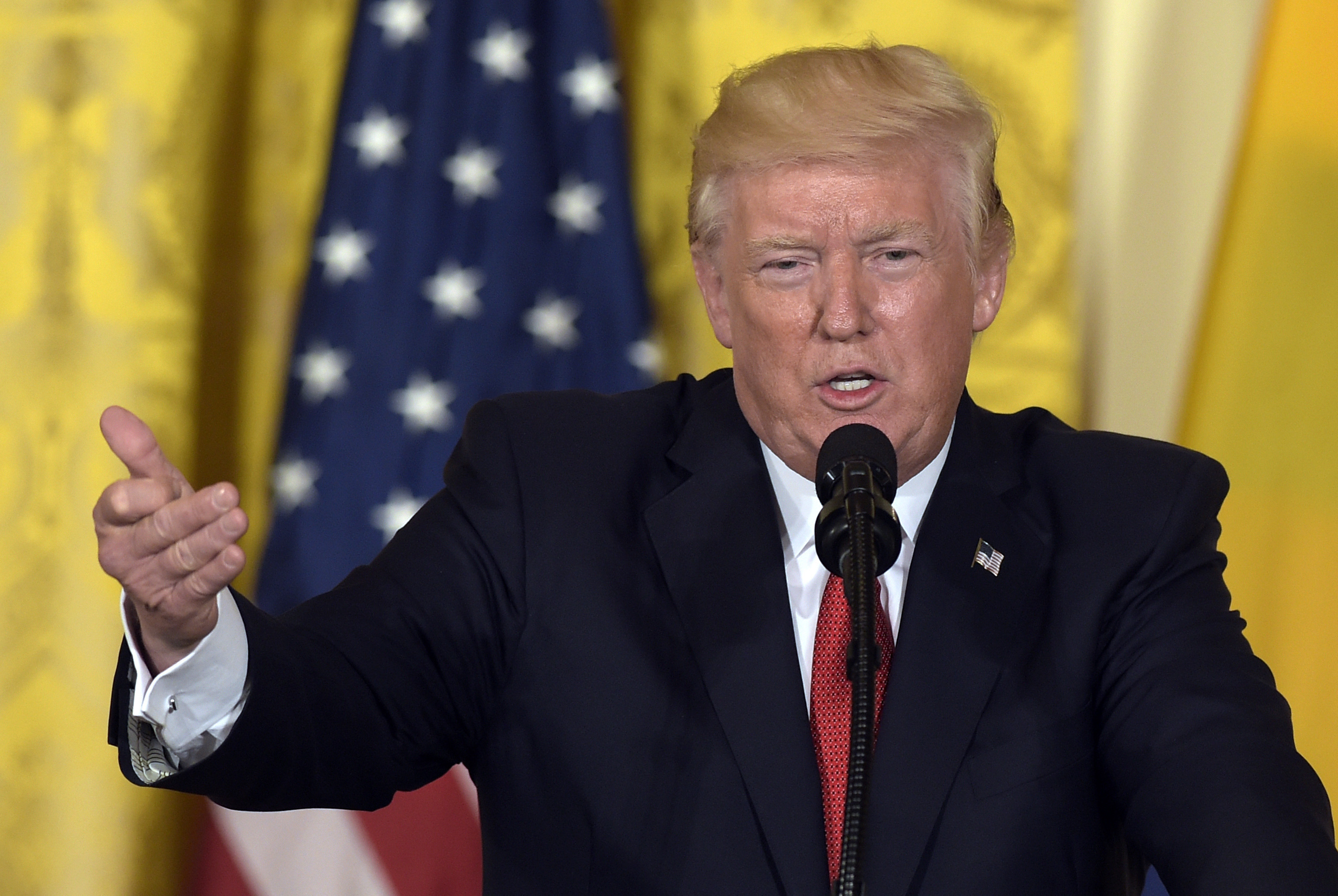 "¡Construyan el muro!", clama Trump tras absolución de mexicano indocumentado
