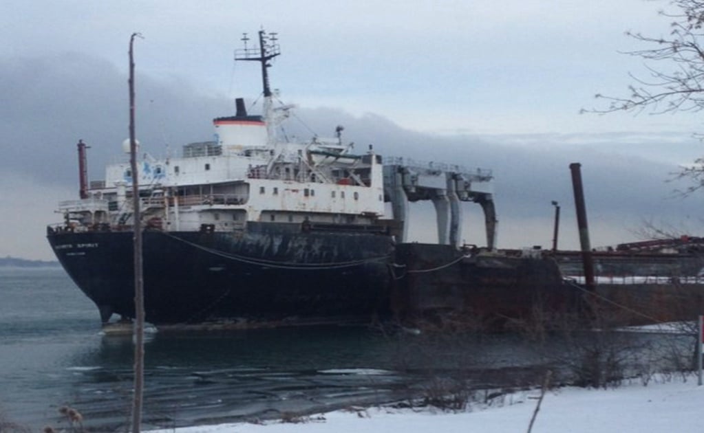 Barco mexicano en Canadá causaría catástrofe ambiental