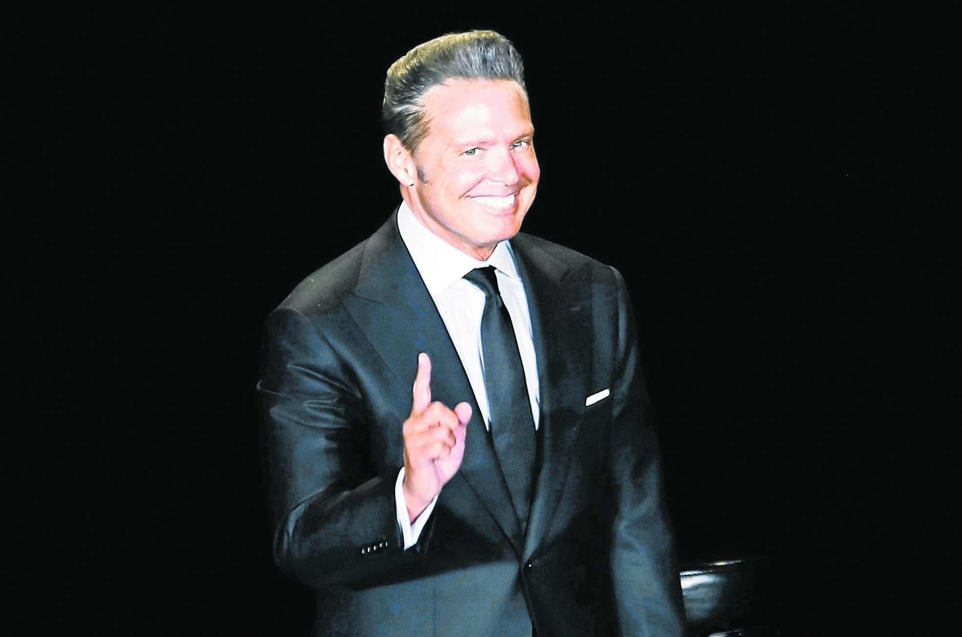 Luis Miguel no cantará el himno en pelea de Canelo