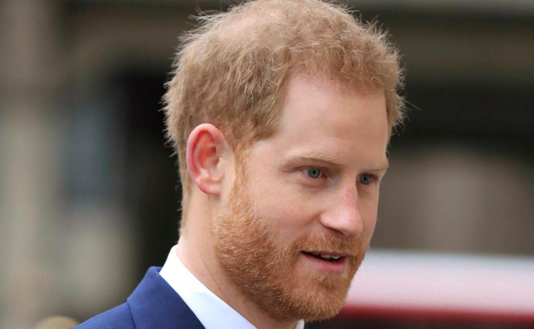 Los abogados de la familia real del Reino Unido están armados con todo frente al príncipe Harry y su libro "nuclear"