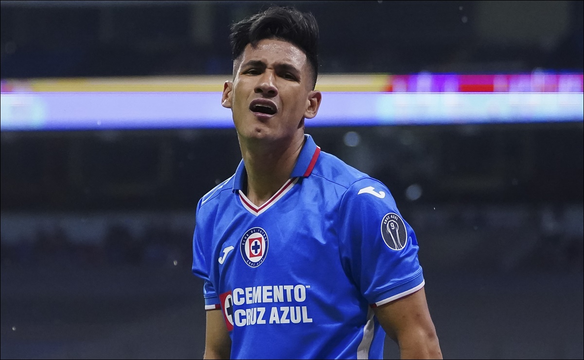 Uriel Antuna es reventado en redes sociales tras fallar penal ante Charlotte en Leagues Cup