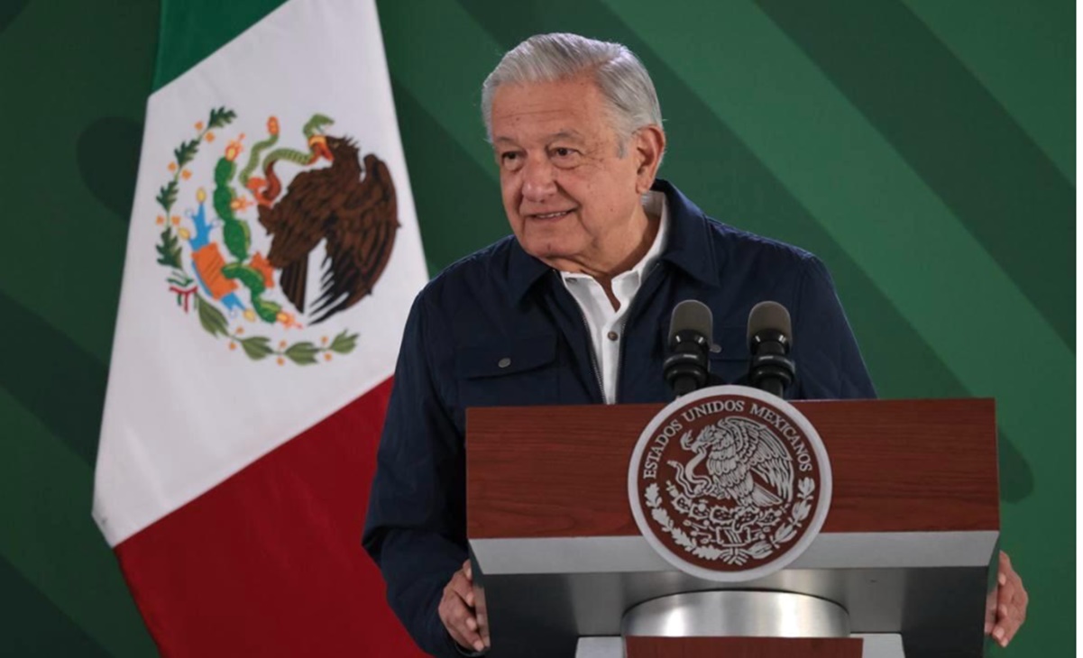 En medio de la veda electoral, AMLO destaca aumento al salario mínimo y baja en desempleo