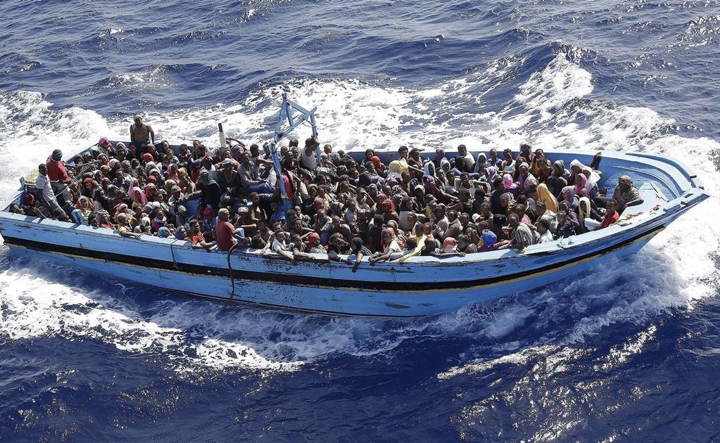 Rescatan a casi 2 mil  personas en Mar Mediterráneo