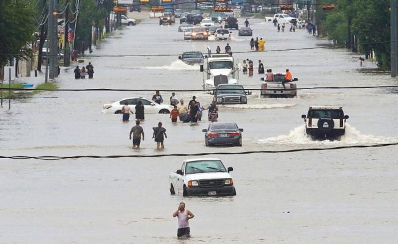Harvey causa catastróficas inundaciones en Texas