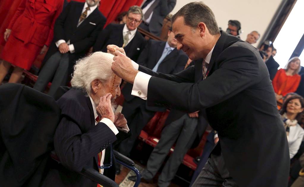 El escritor mexicano Fernando del Paso recibió el Premio Cervantes