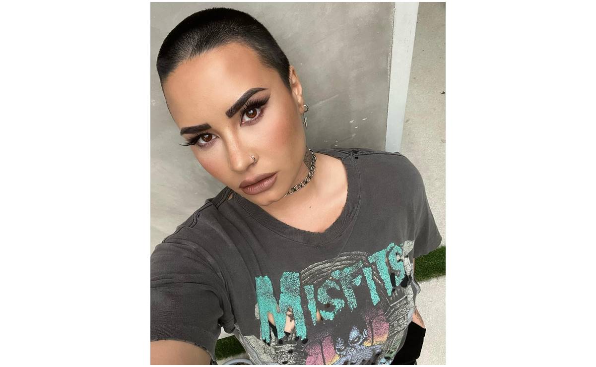 Con nuevo aspecto, Demi Lovato asiste al funeral de su música pop 