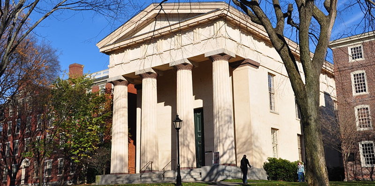 ¿Cuánto cuesta estudiar una carrera en la Universidad de Brown?