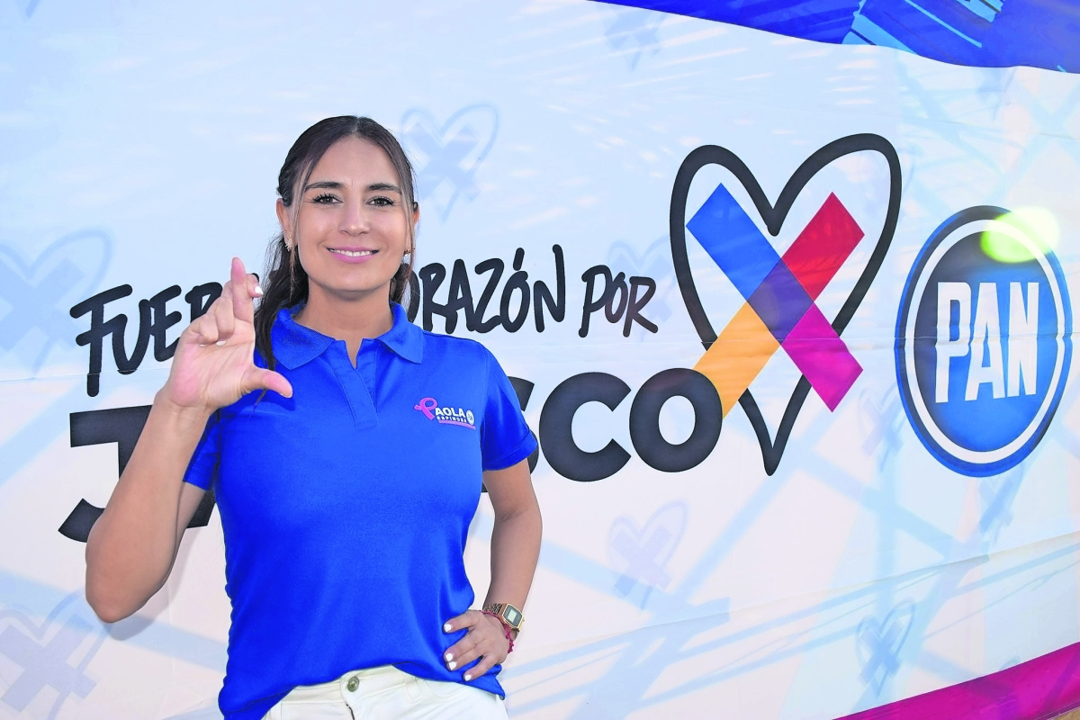 Paola Espinosa y Moisés Muñoz promueven el deporte para tener un mejor país