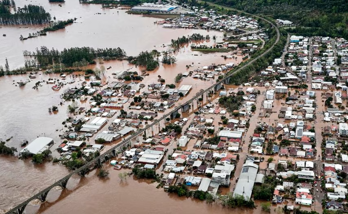 Afectados por las inundaciones en Brasil recibirán dos mil toneladas de carne donadas