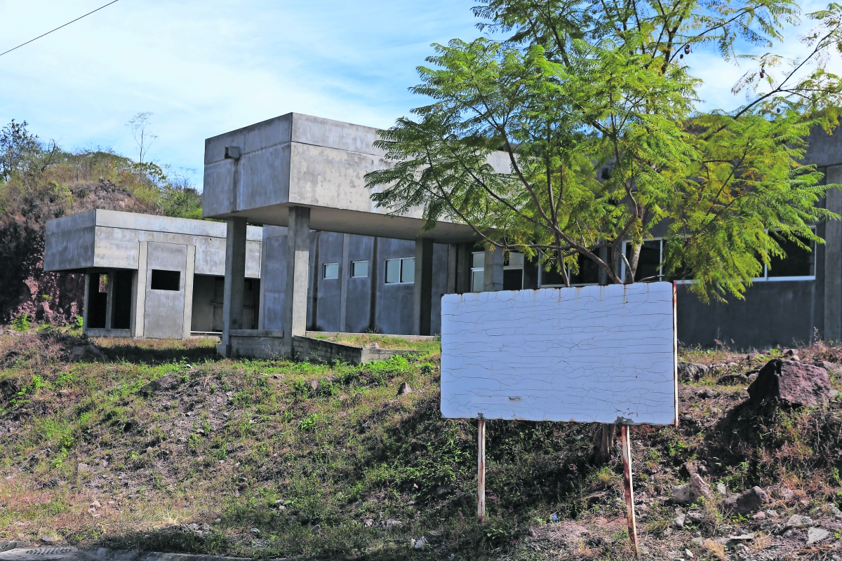 Pueblo de Oaxaca lleva 16 años esperando por su hospital