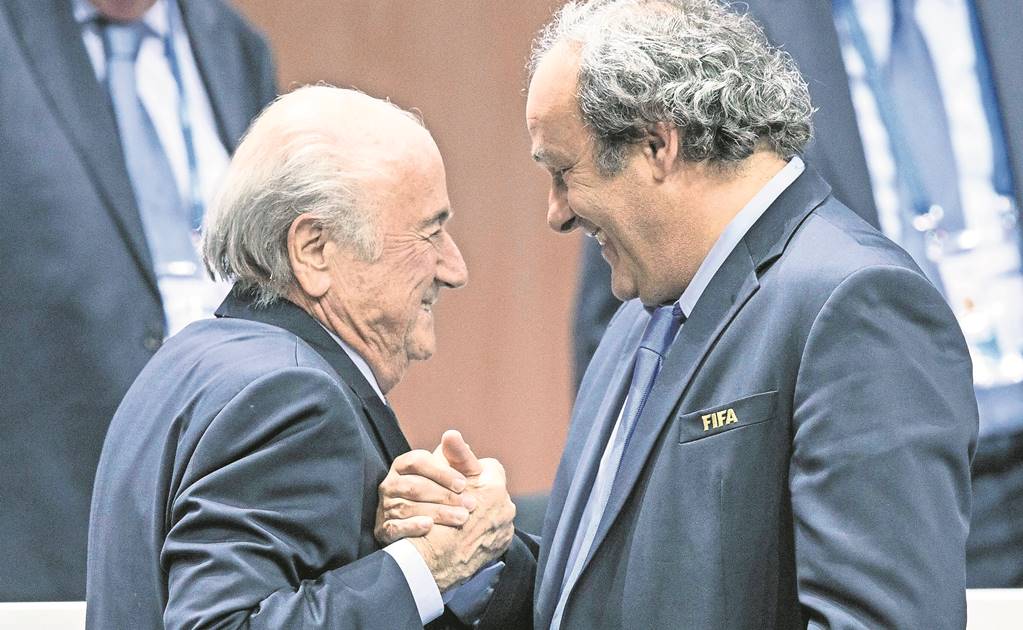 ¿Qué motivó el castigo de Blatter y Platini?