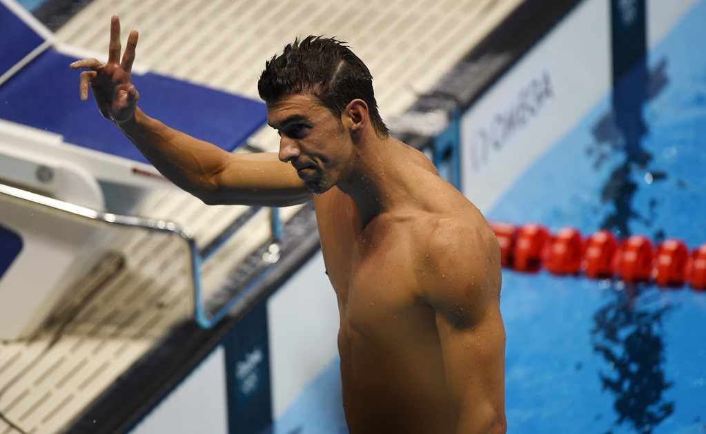 Phelps se lleva los 200m mariposa