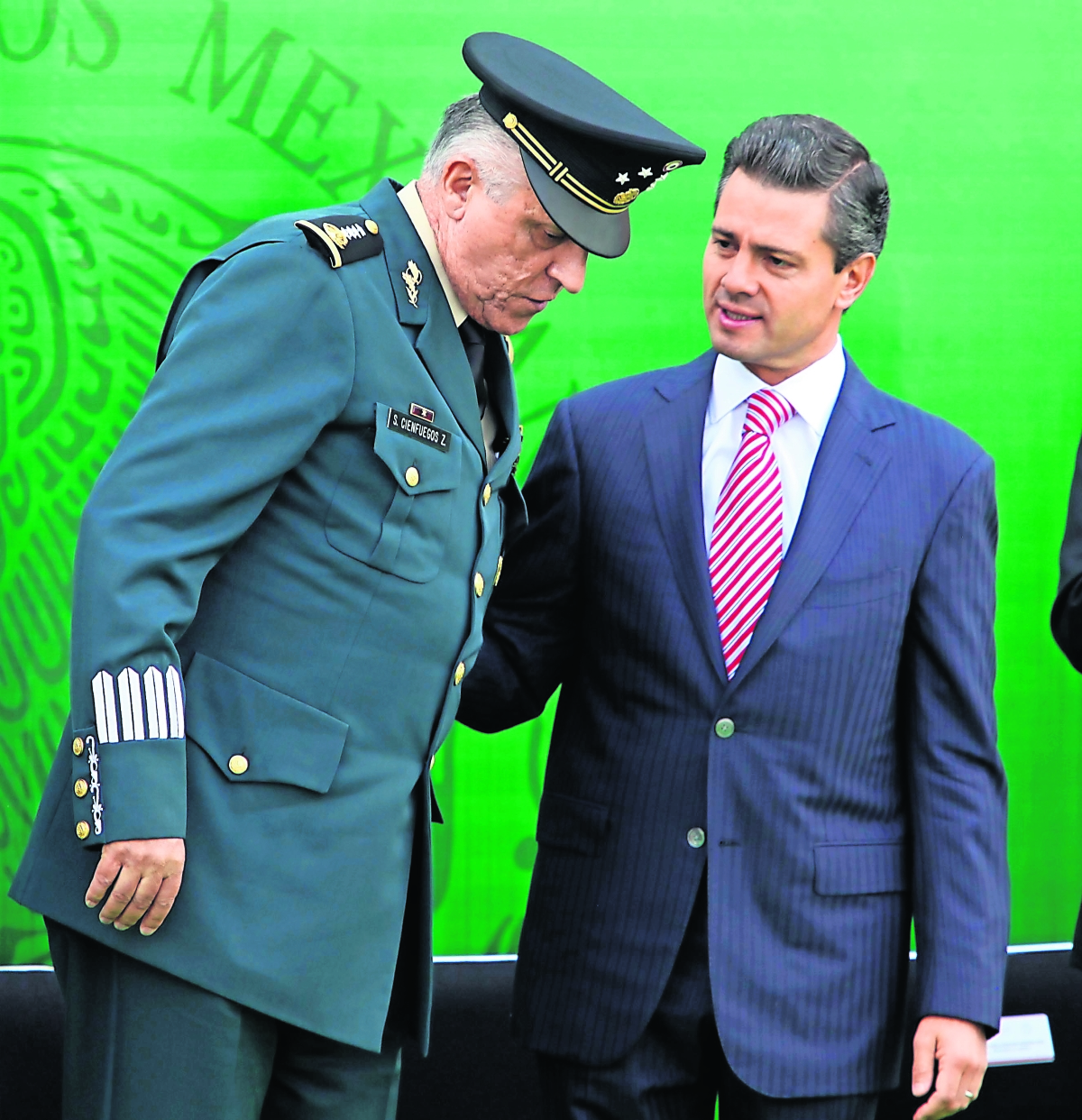 Absuelve AMLO a Ejército y a Peña Nieto por Ayotzinapa