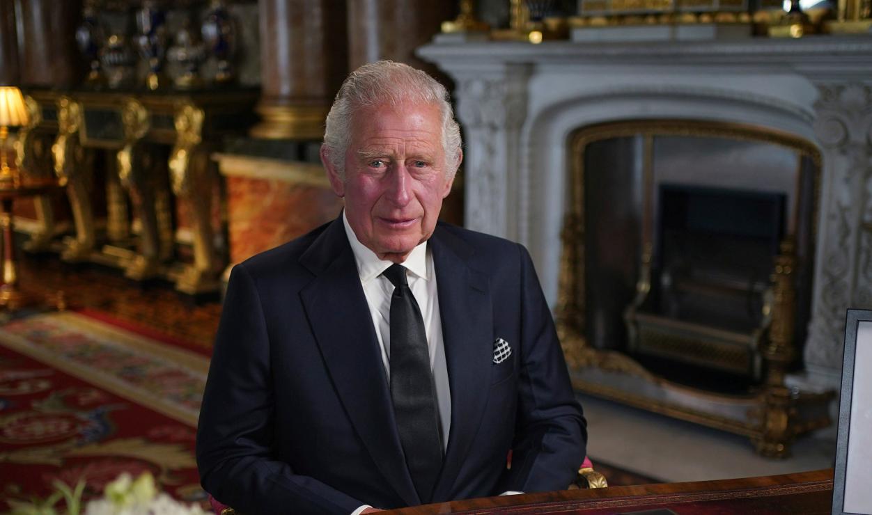 Carlos III será proclamado rey y será transmitido por televisión en vivo