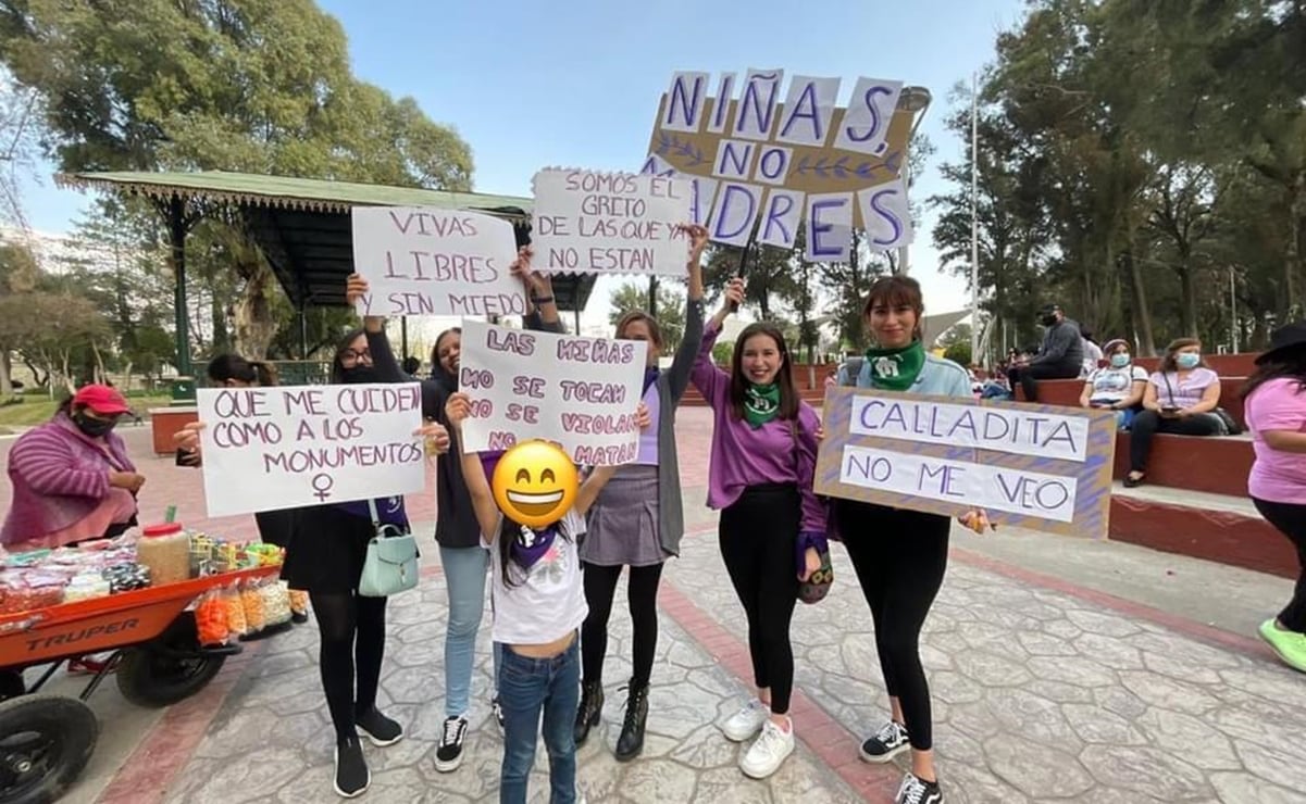 Niñas marchan por primera vez en Pachuca por el 8M