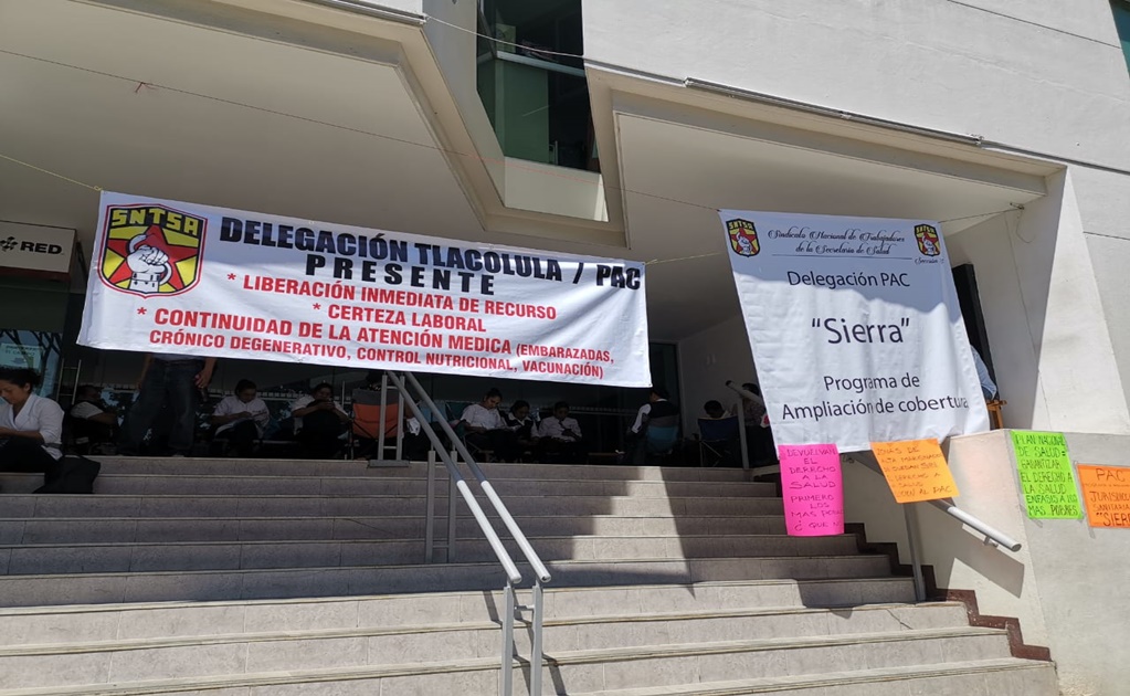 Protestan por cancelación de programa de salud en Oaxaca