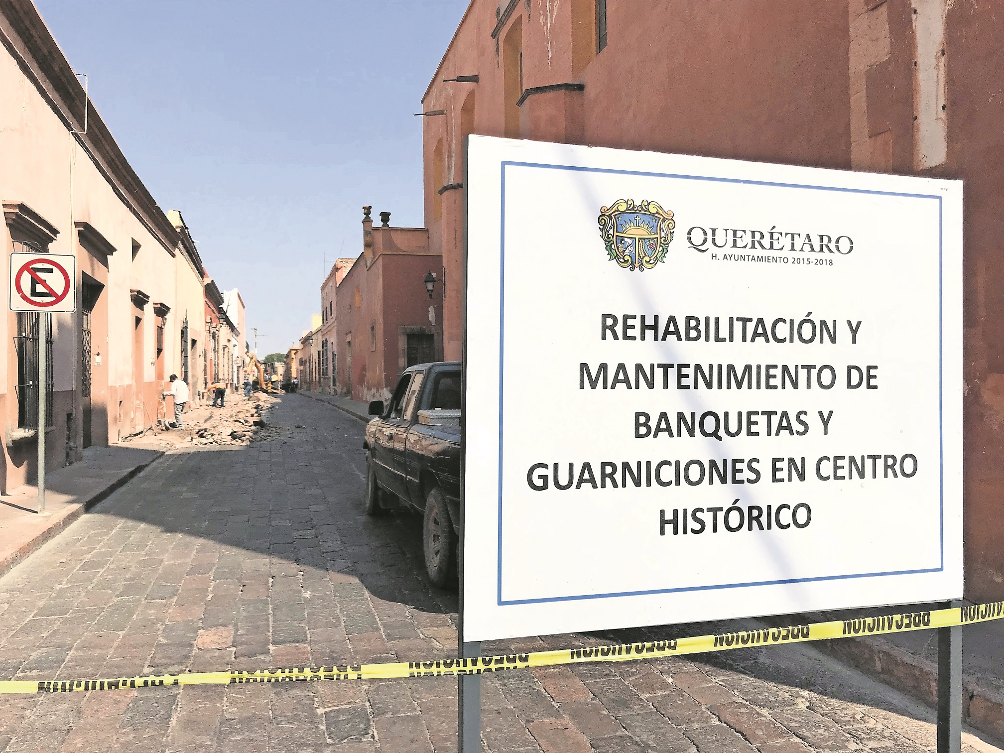 Rehabilitación de banquetas lleva 40% de avance en el centro