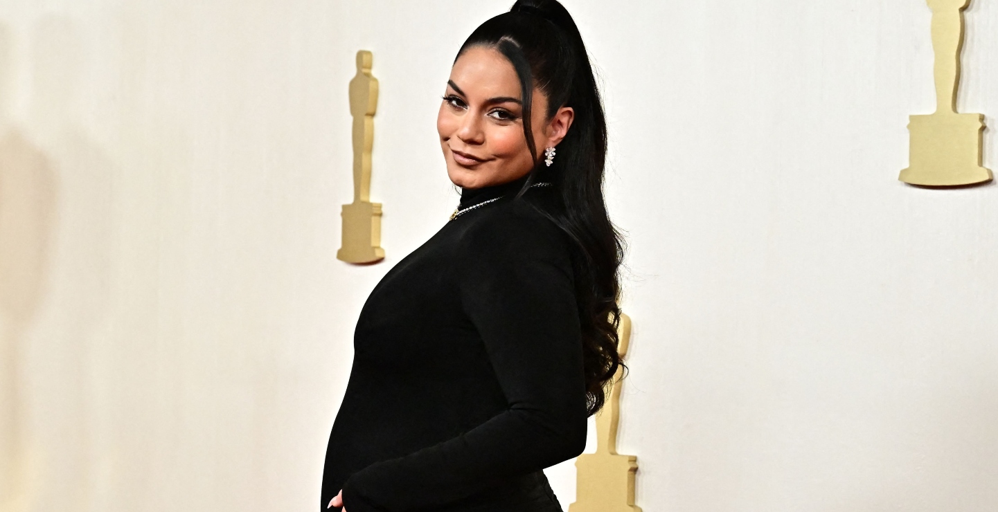 Oscar 2024: Vanessa Hudgens confirma su embarazo luciendo su baby bump en red carpet