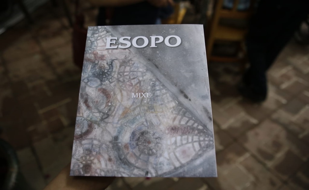 Traducen "20 Fábulas" de Esopo al mixe
