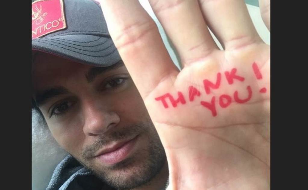 'My hand is getting better little by little': Enrique Iglesias
