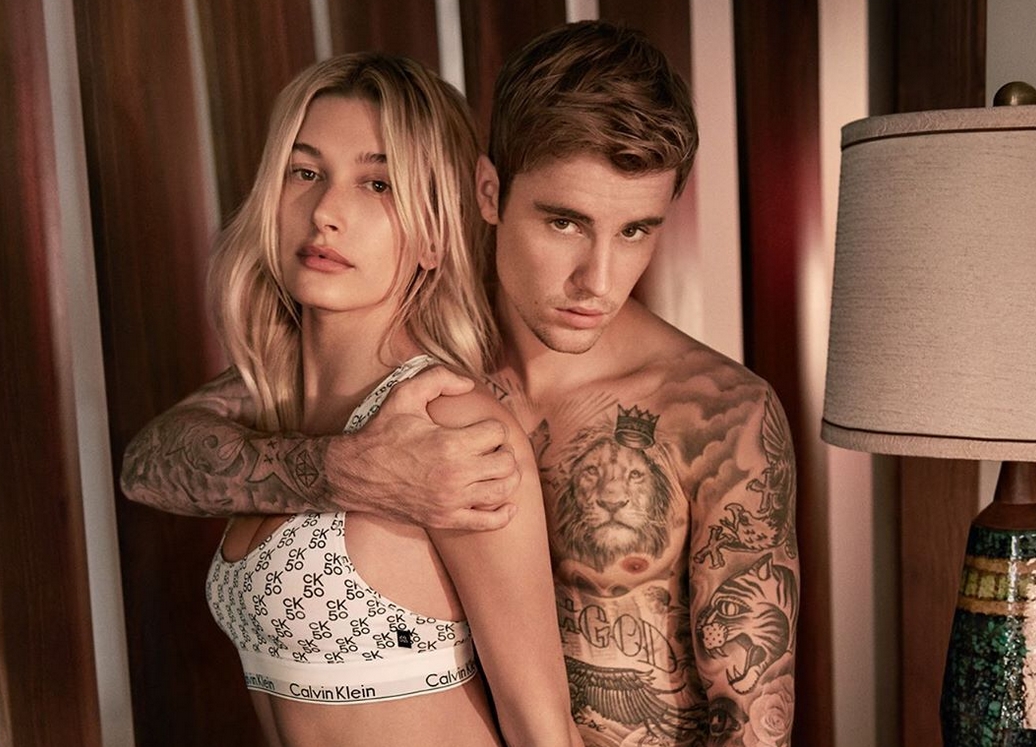 Hailey Baldwin y Justin Bieber protagonizan nueva campaña para Calvin Klein