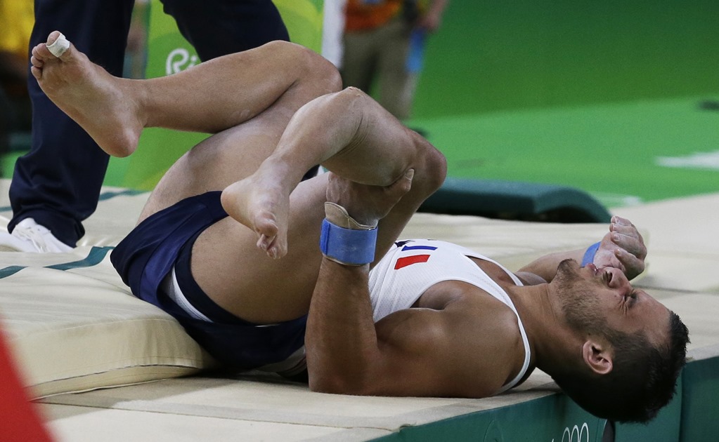Gimnasta francés sufre fractura en Río 2016
