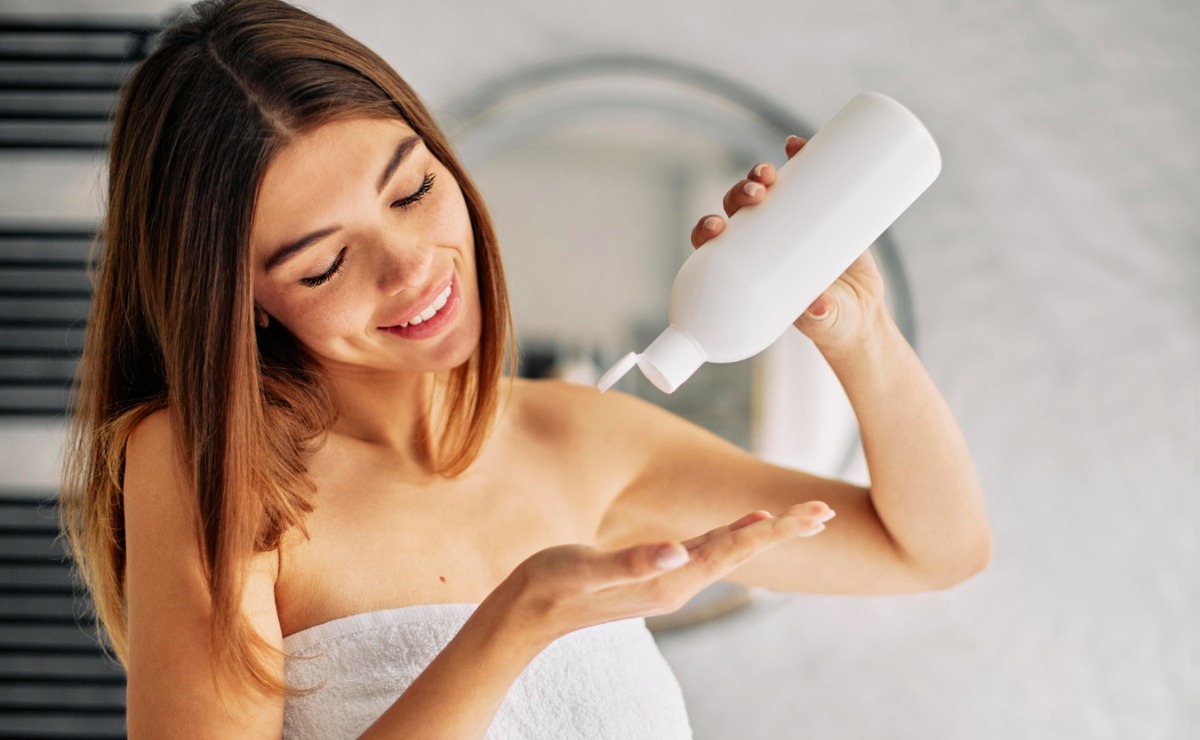 Agrega estos ingredientes al shampoo para que tu cabello crezca rápido