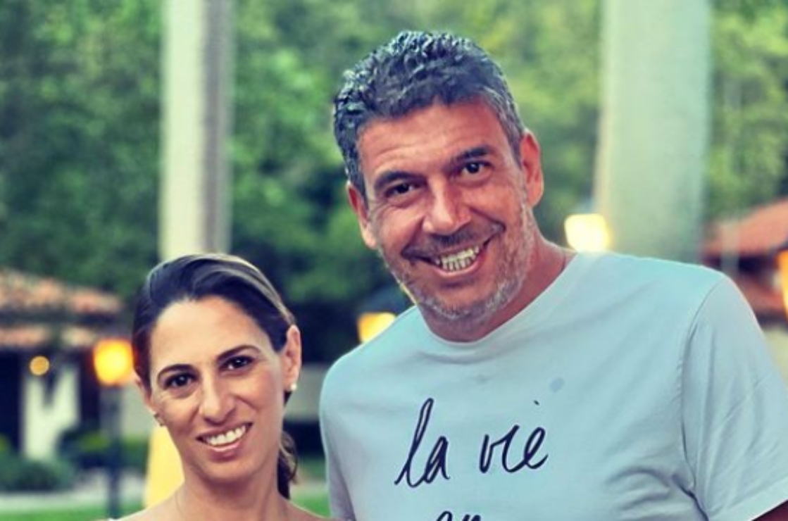 Arturo Elias Ayub y Johanna Slim Domit junto a todos sus hijos en el Mundial Qatar 2022