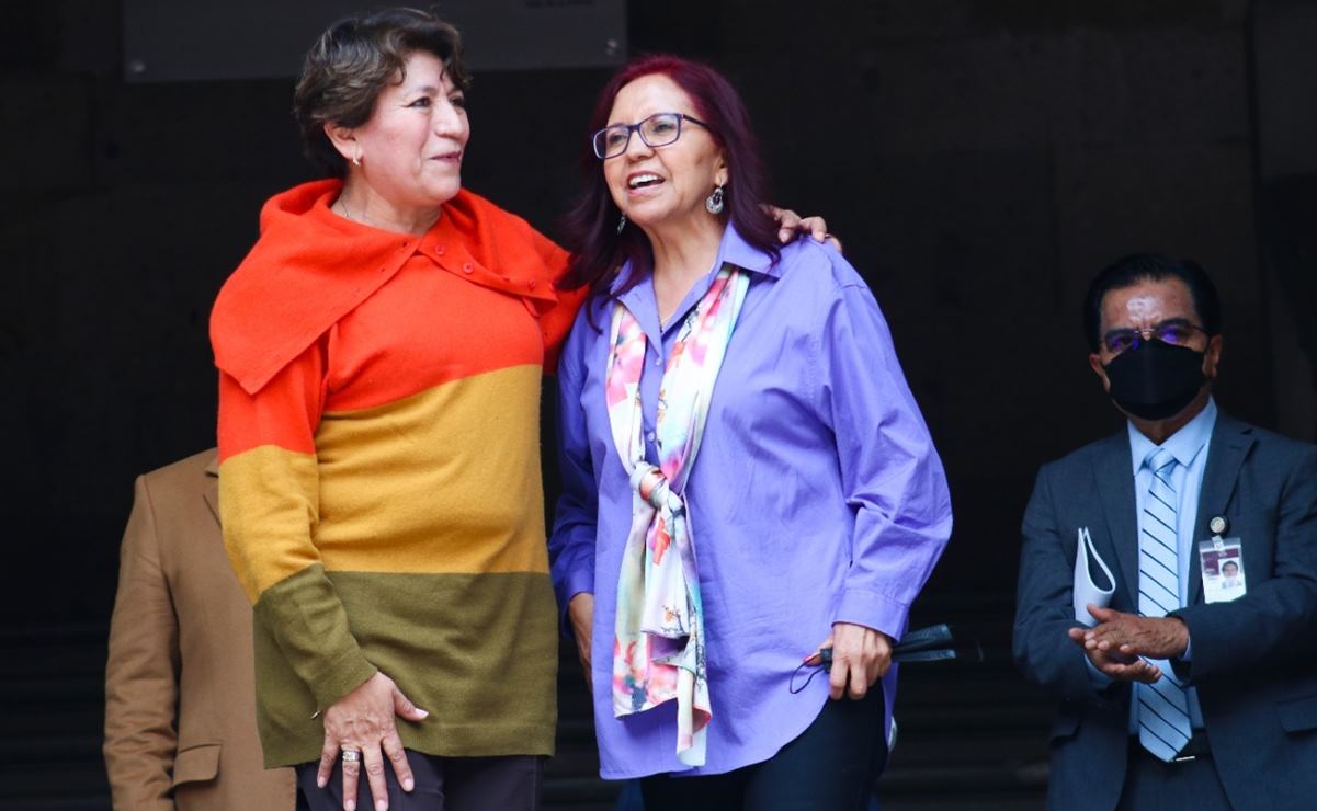 Delfina Gómez presenta a Leticia Ramírez, próxima titular de Educación, ante trabajadores de la SEP