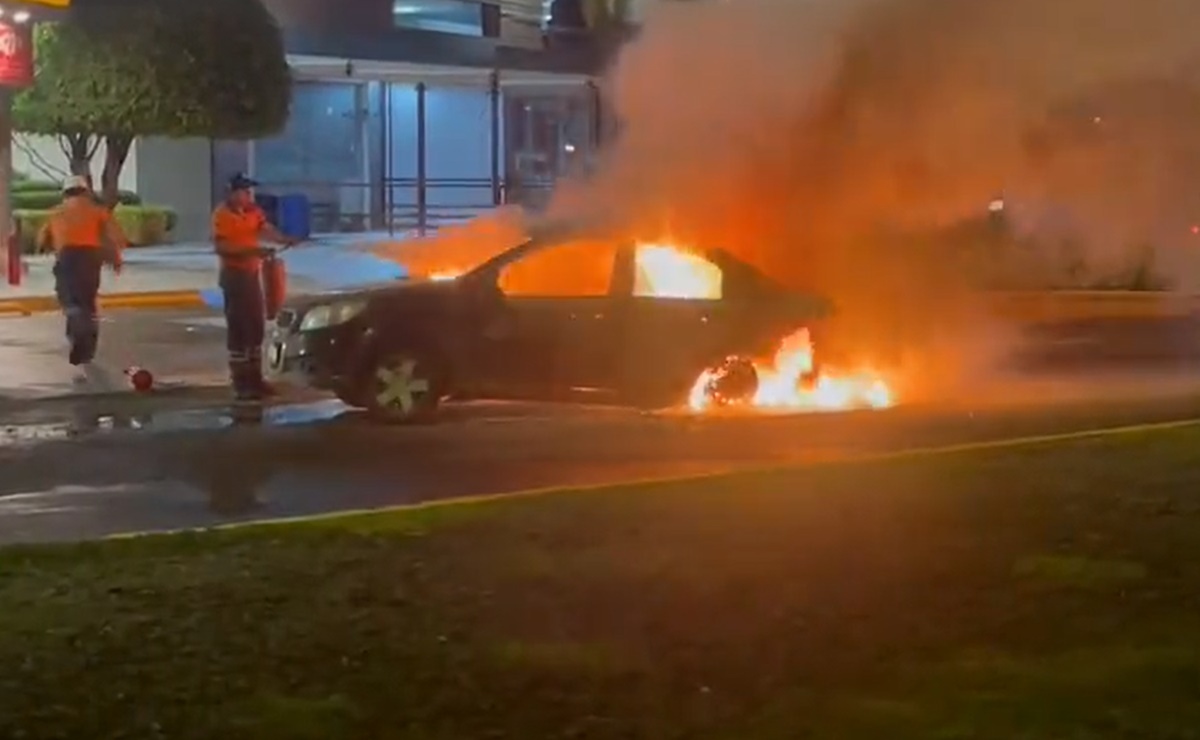 Narcobloqueos y violencia se desatan en Guanajuato; suman 11 negocios incendiados