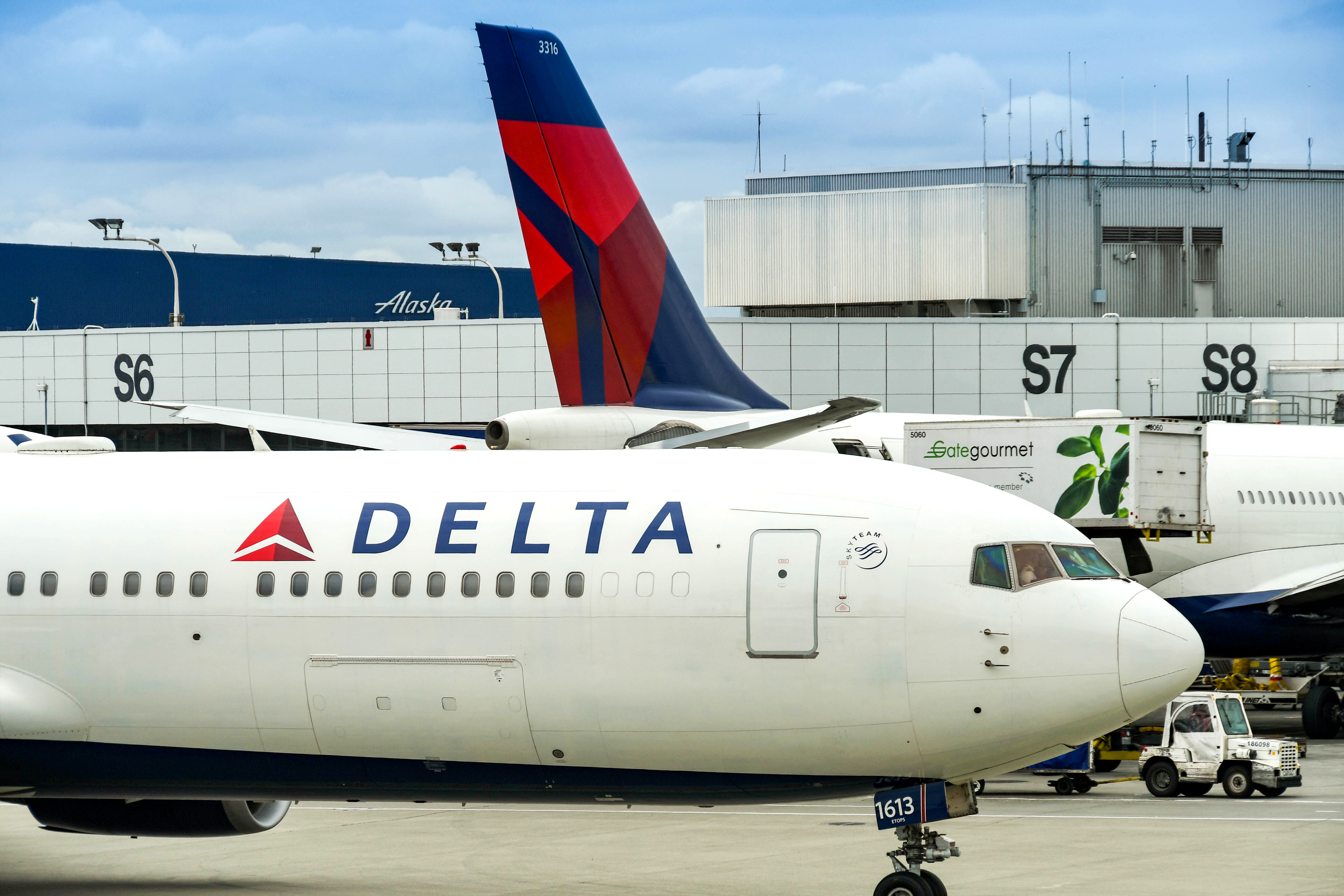 Delta Air Lines: Lo que debes saber sobre sus servicios para tener un vuelo ágil y cómodo