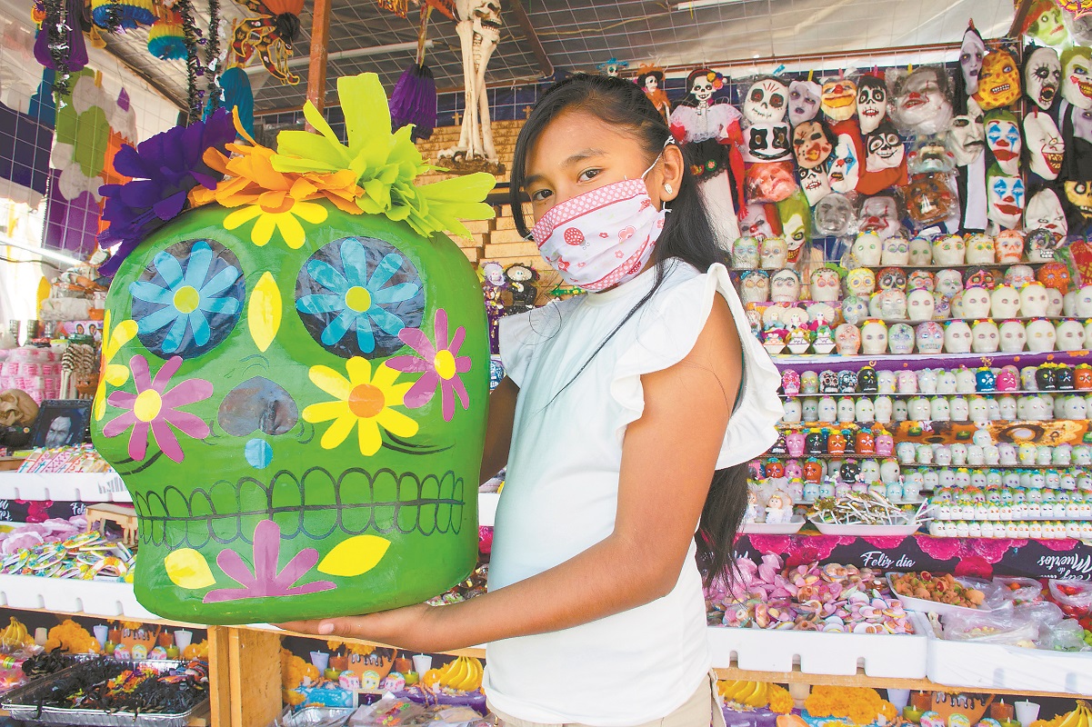 Comerciantes quieren tianguis de "Todos Santos" en el Jardín Guerrero 