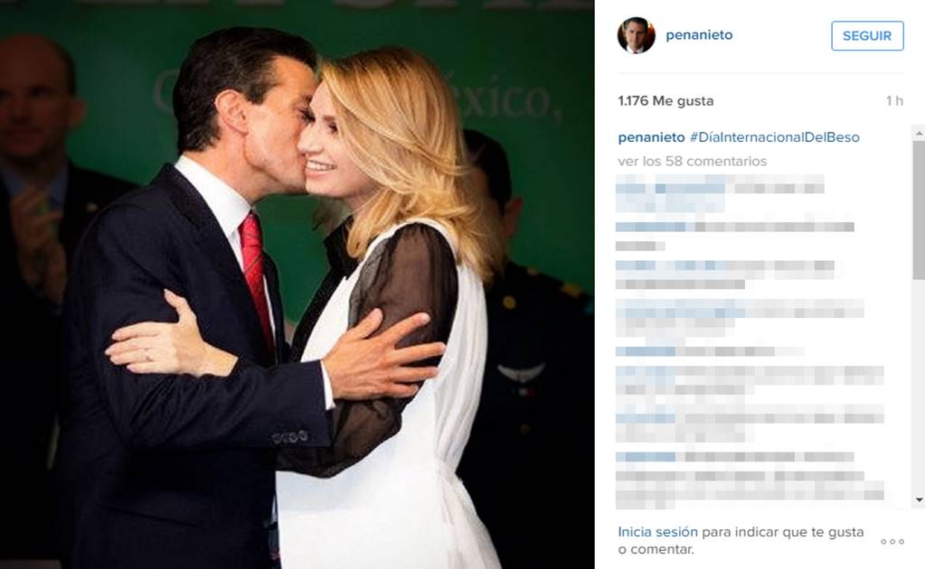 President of Mexico celebrates International Kissing Day