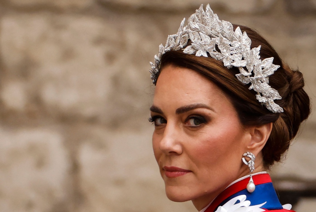 Kate Middleton, una deslumbrante princesa en vestido de Alexander McQueen para la coronación de Carlos III