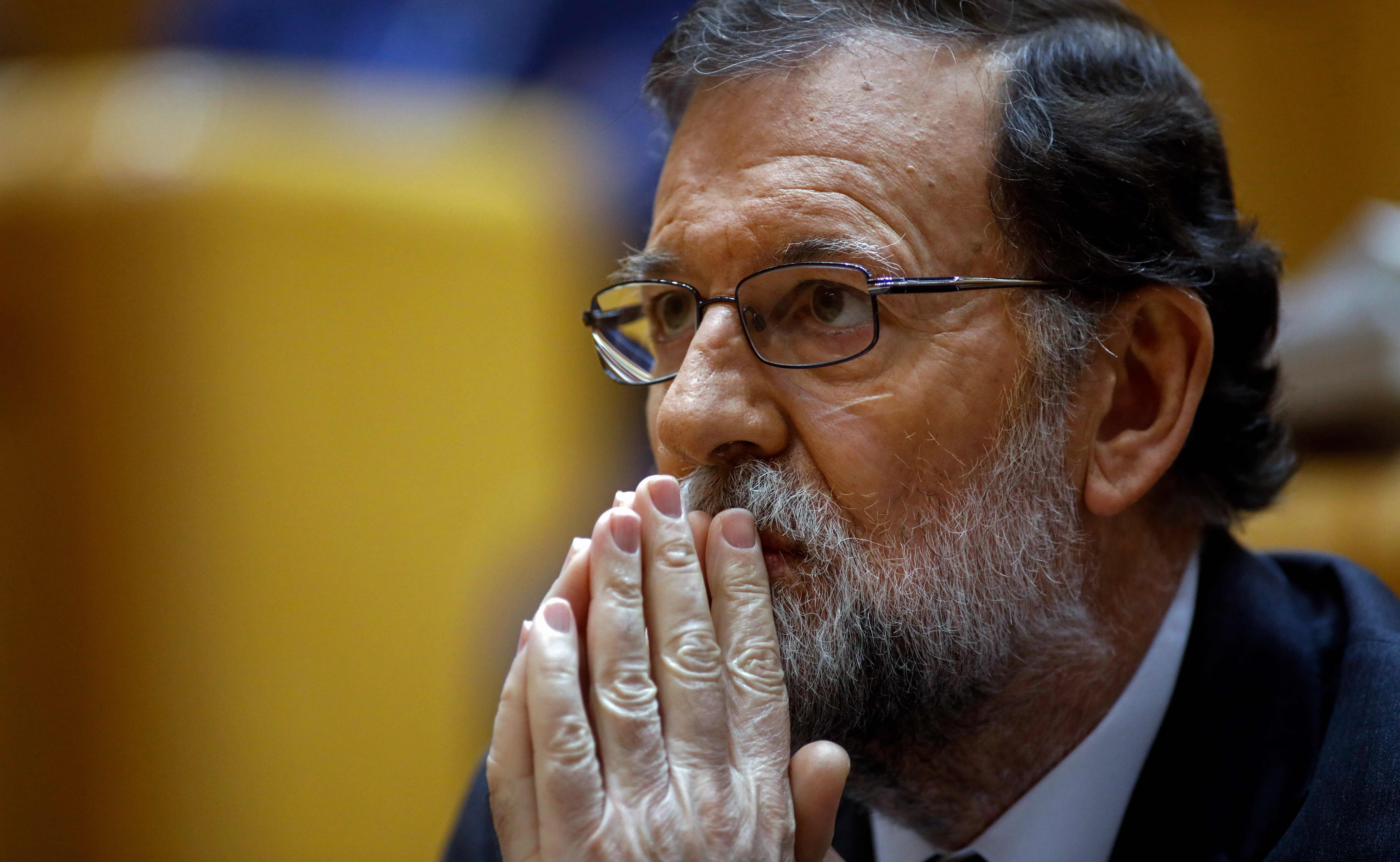 Rajoy pide al senado autorización para destituir a Puigdemont